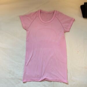 Lululemon swiftly tech